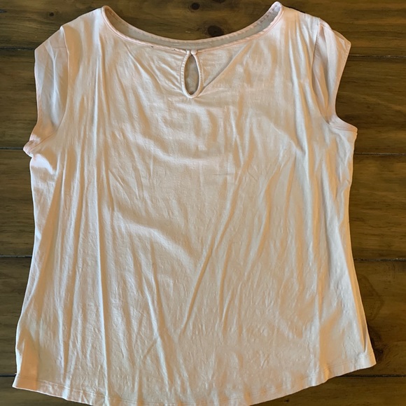 Limited cap sleeve blush blouse with black accent - Picture 3 of 5